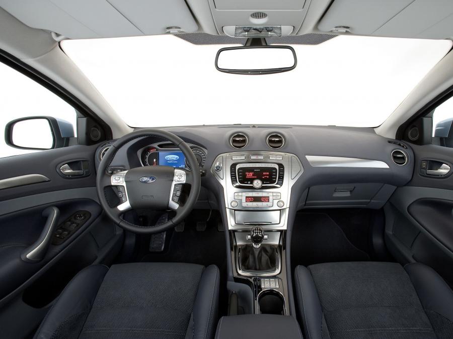  Ford Mondeo Sedan 2007 года  (фото 12 из 18)